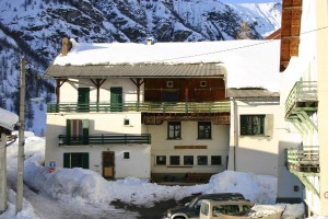 Chalet des jeunes du Roux